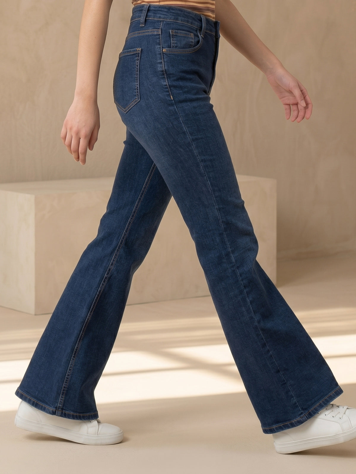 Bell Bottom Dark Blue Jeans D-002