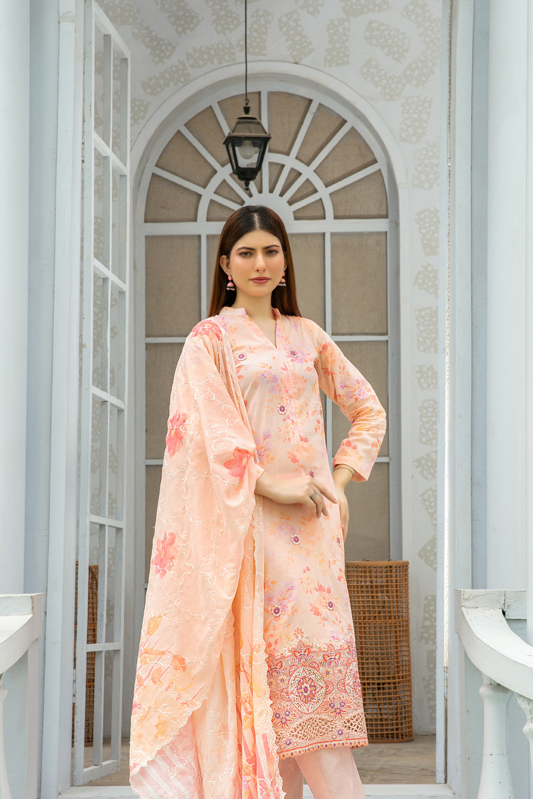 ROZA 3pcs Un-Stitched Emb Printed Lawn[D-3963]