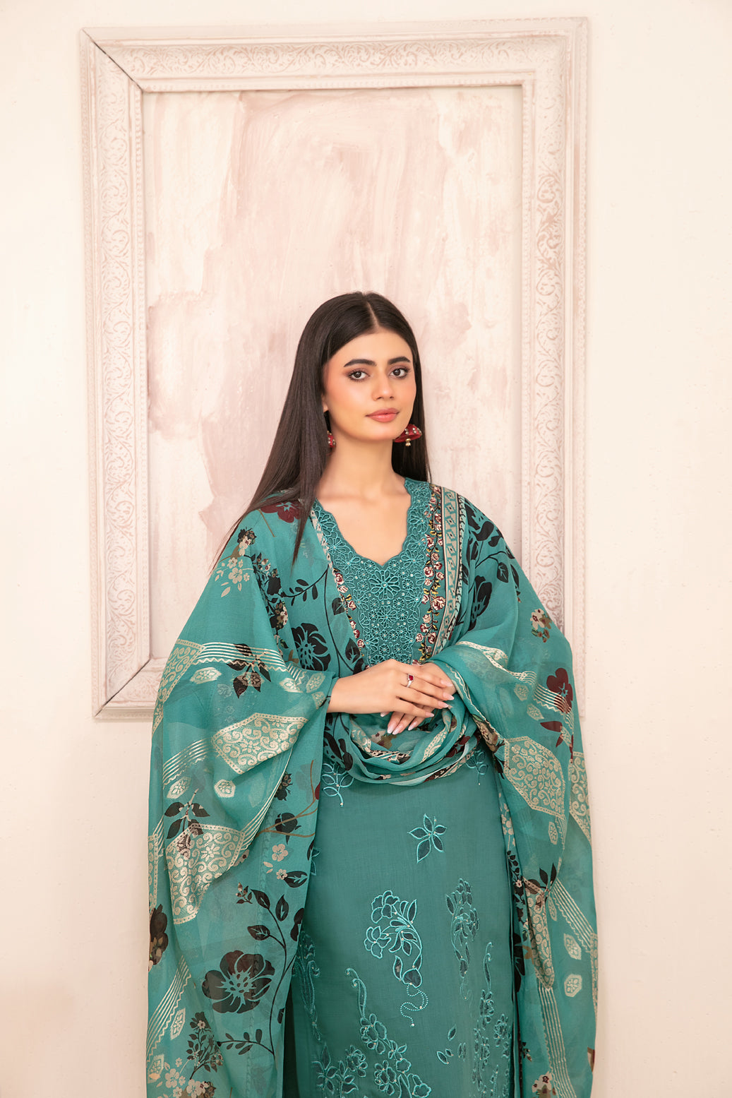 ZARTASHA 3pcs Un-Stitched Emb Viscose [D-5824]