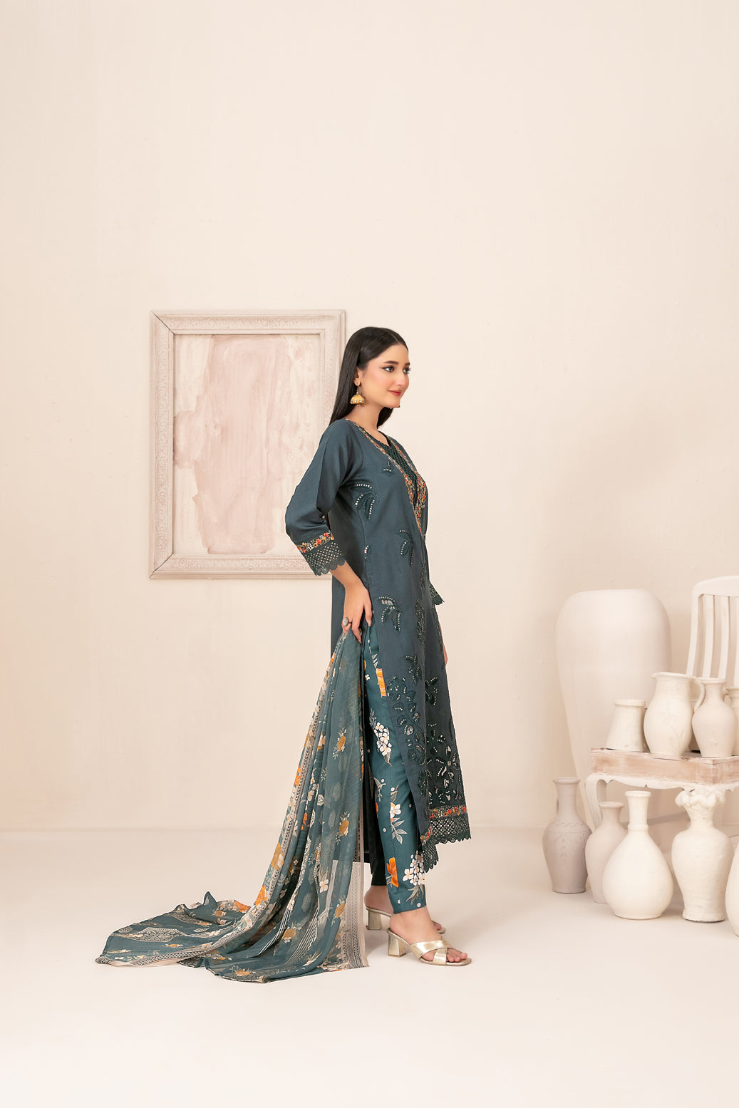 ZARTASHA 3pcs Un-Stitched Emb Viscose [D-5826]