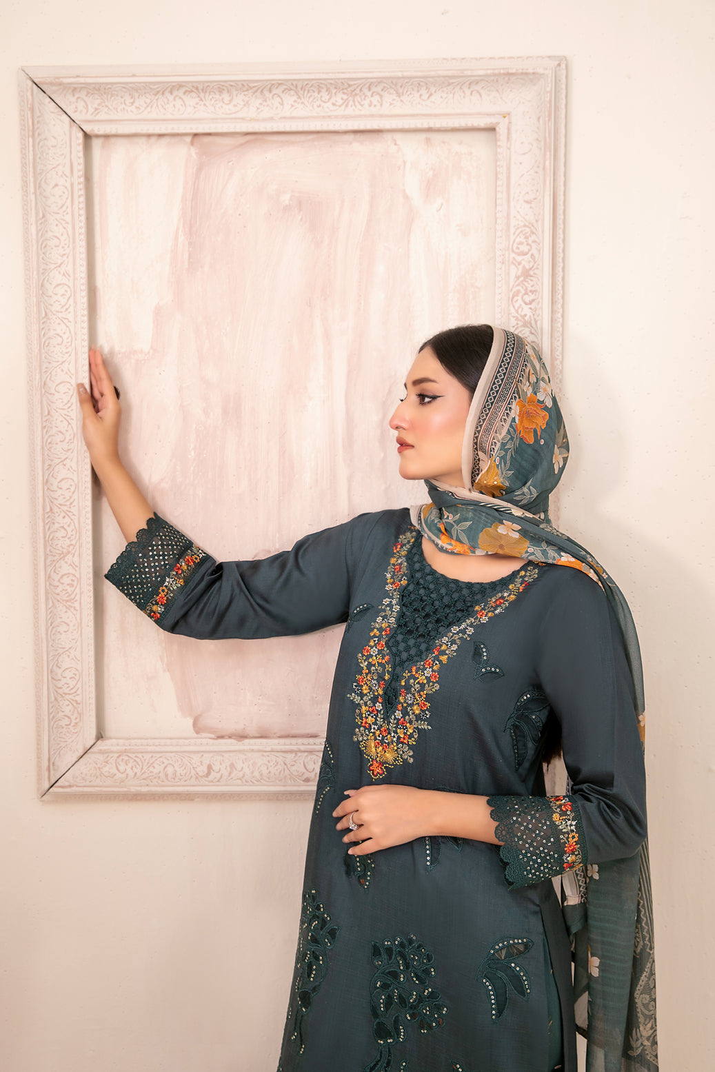 ZARTASHA 3pcs Un-Stitched Emb Viscose [D-5826]