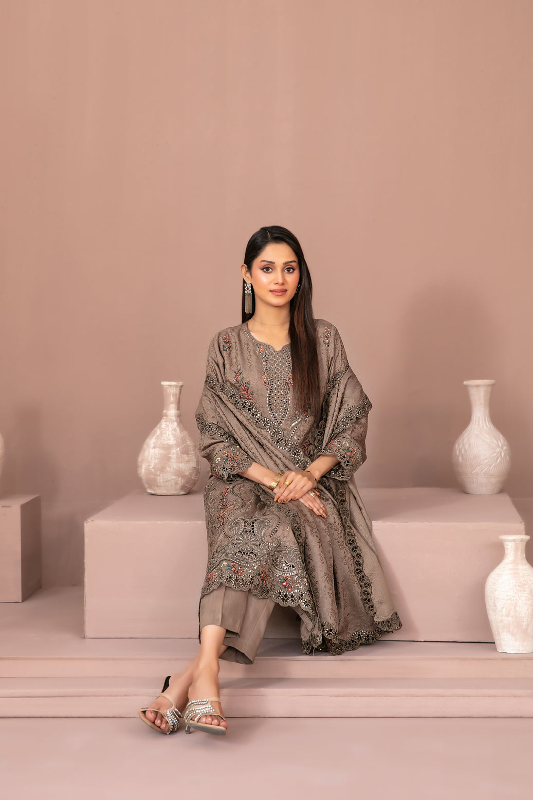 RAYALEEN 3pcs Un-Stitched Emb Viscose [D-5602]