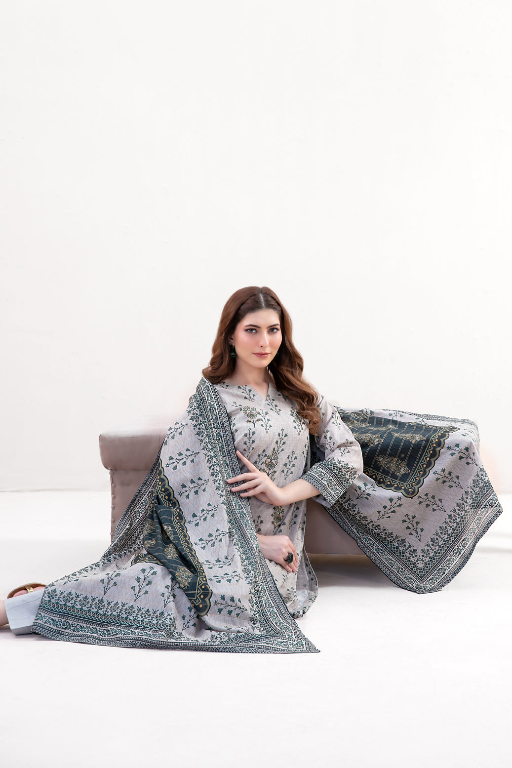 Eyana 3pcs Un-Stitched Emb Printed Lawn [D-3417]
