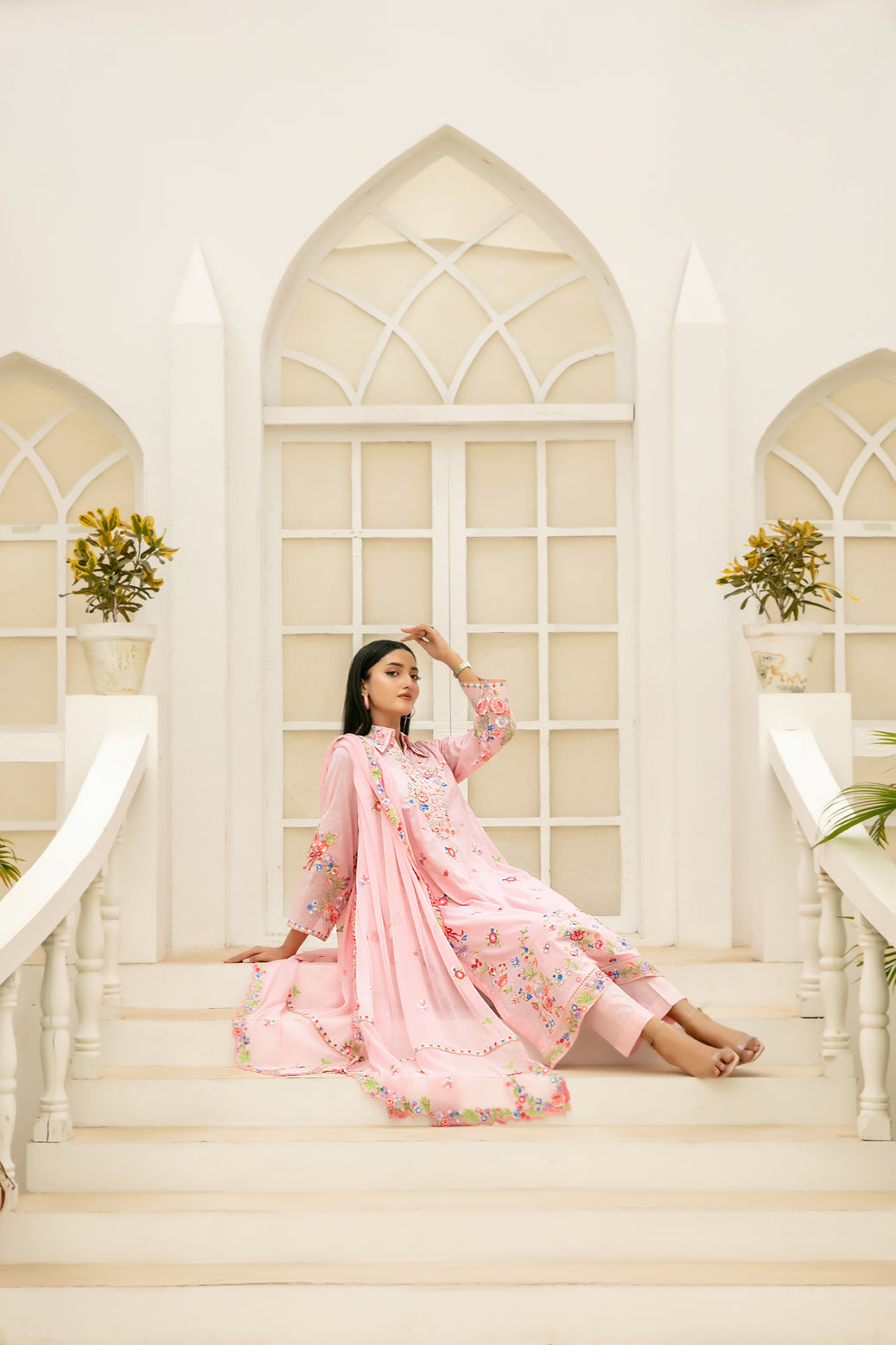 Elisol 3pcs Semi-Stitched Fancy Emb Slub Lawn [D-4400]
