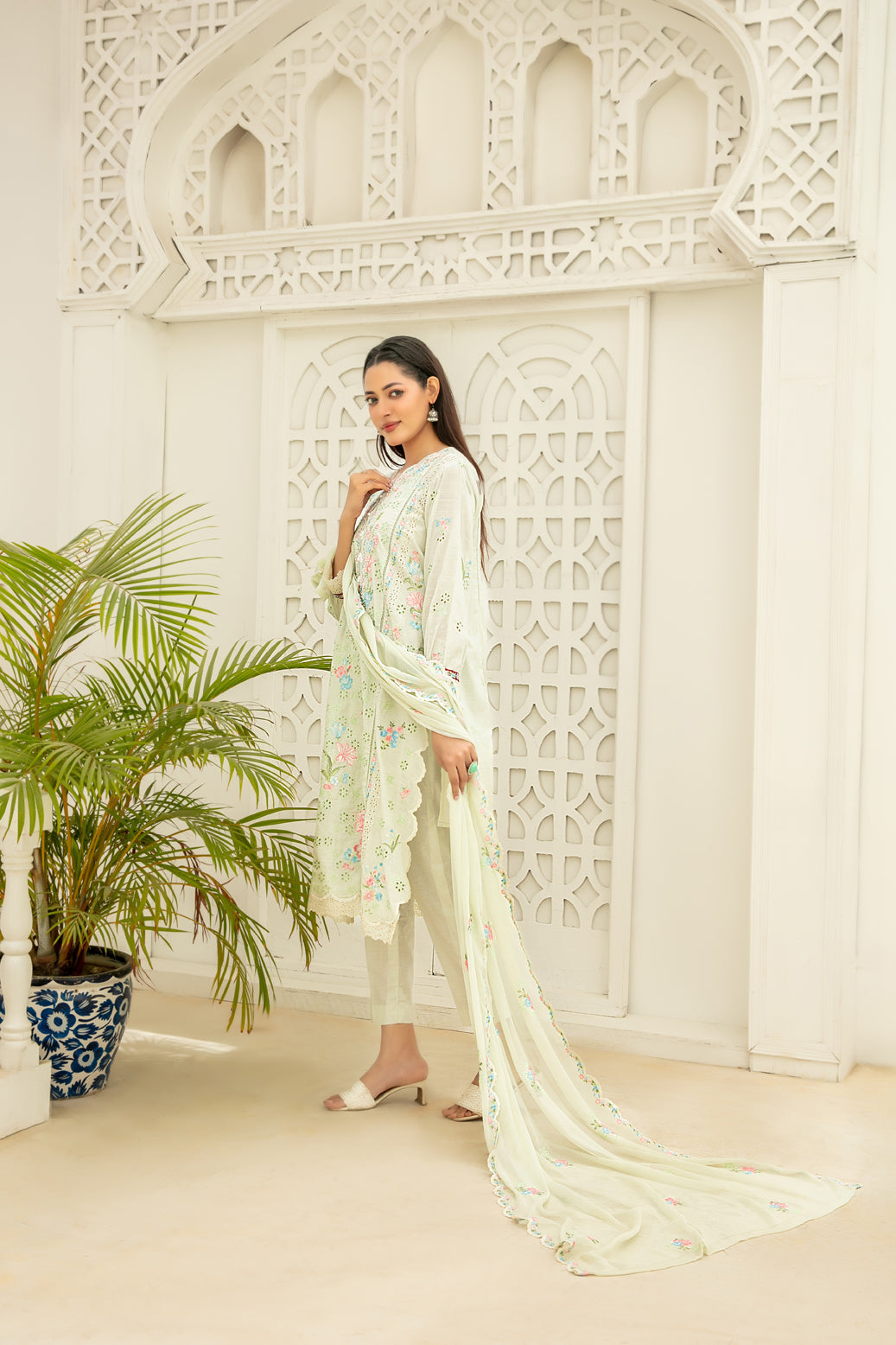 Elisol 3pcs Semi-Stitched Fancy Emb Slub Lawn [D-4399]