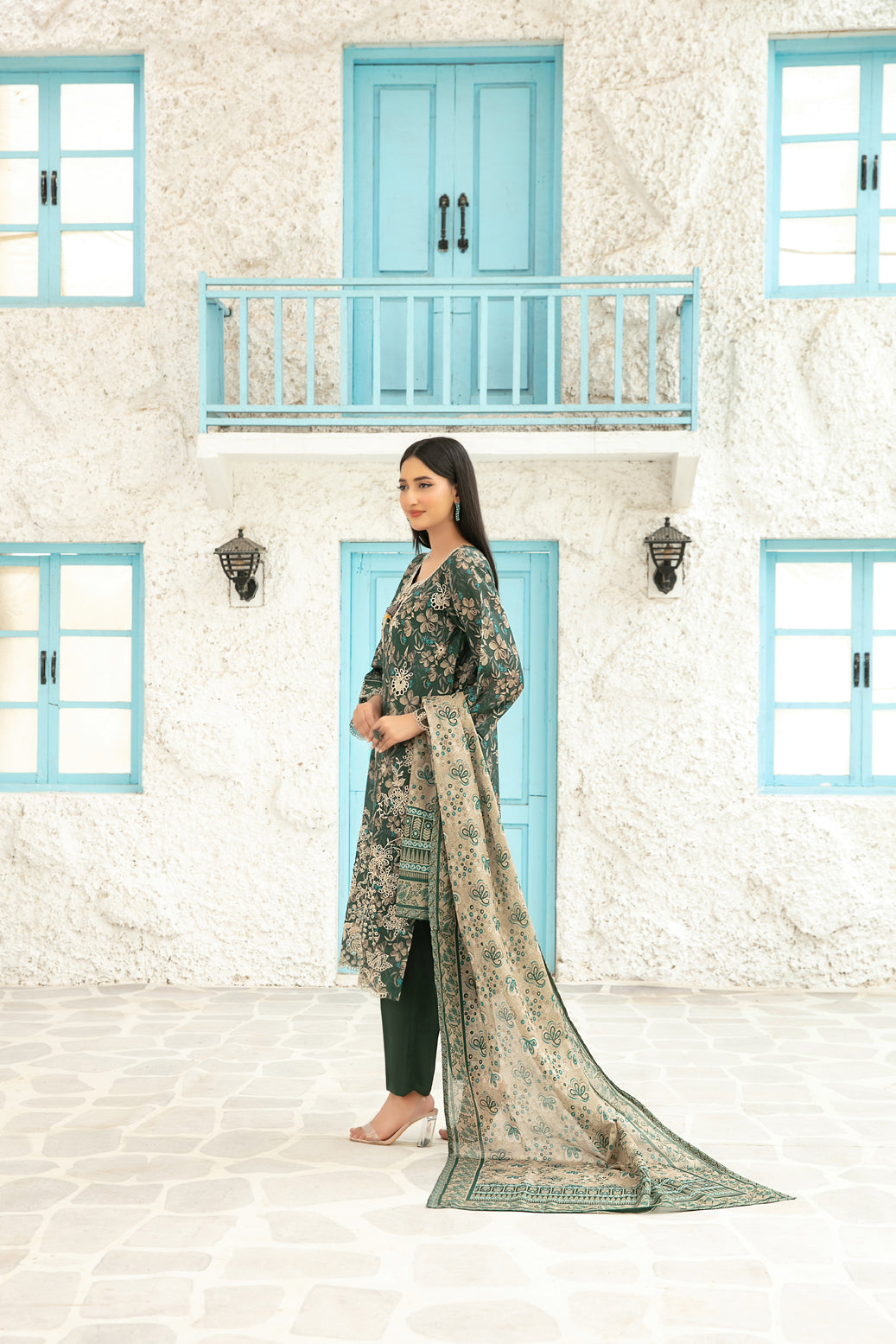 Gulin Vol-1 3pcs Stitched Emb Printed Lawn [D-3978]