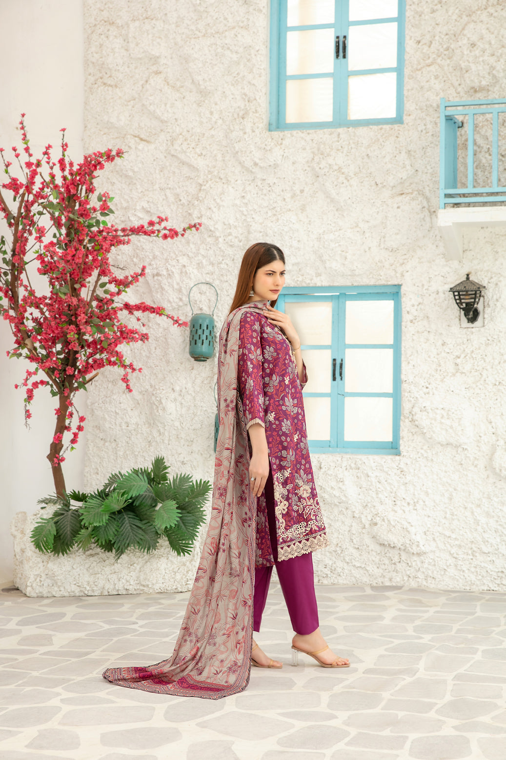 Gulin Vol-1 3pcs Stitched Emb Printed Lawn [D-3972]