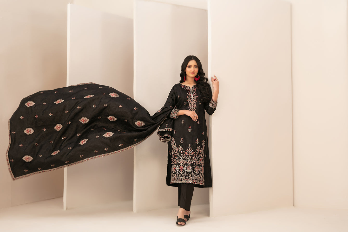 ZILLAH 3pcs Un-Stitched Emb Viscose [D-5383]