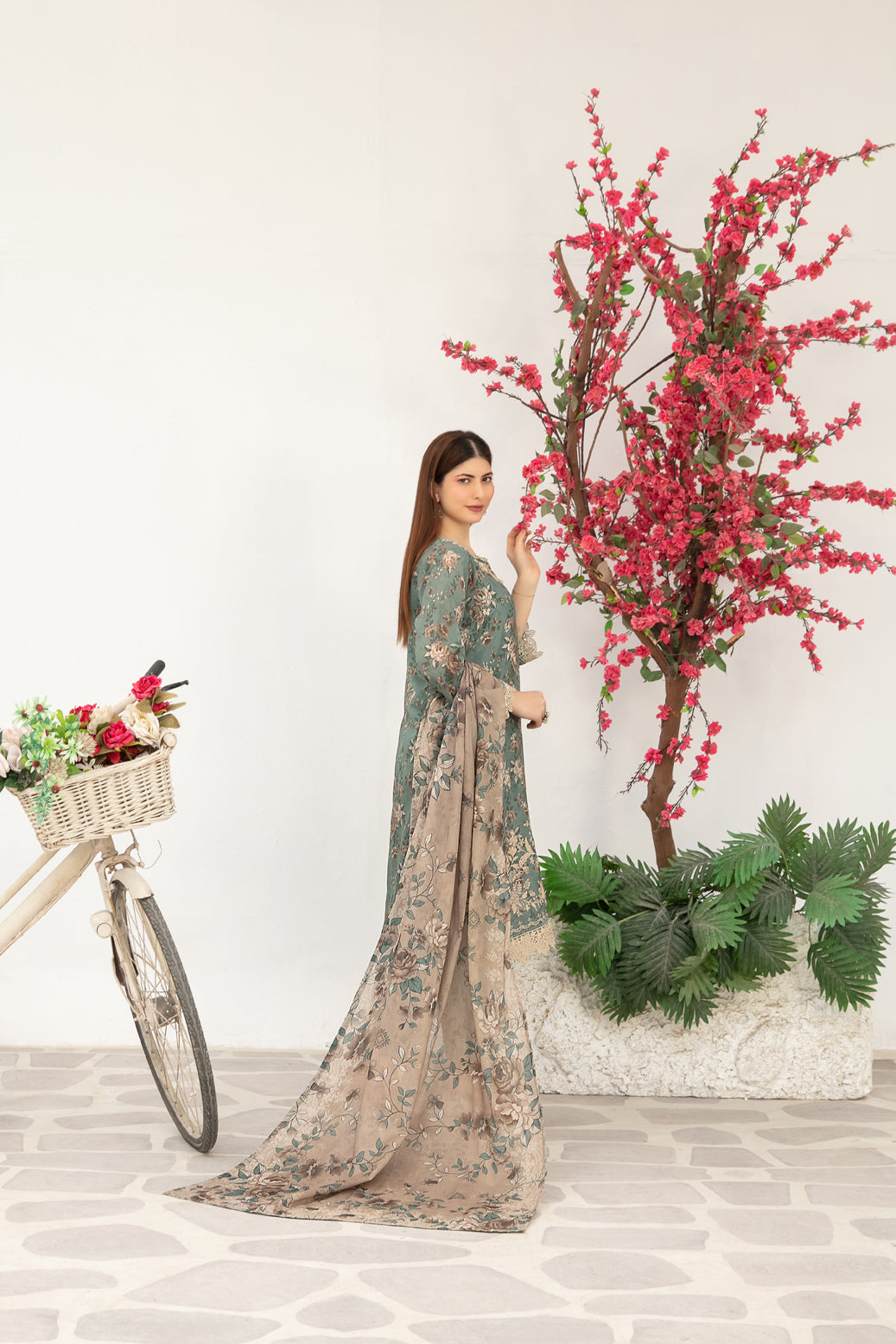 Gulin Vol-2 3pcs Stitched Emb Printed Lawn [D-3976]