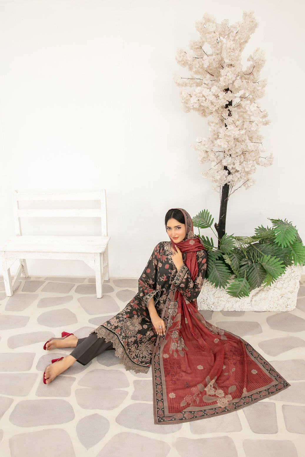 Gulin Vol-2 3pcs Stitched Emb Printed Lawn [D-3971]