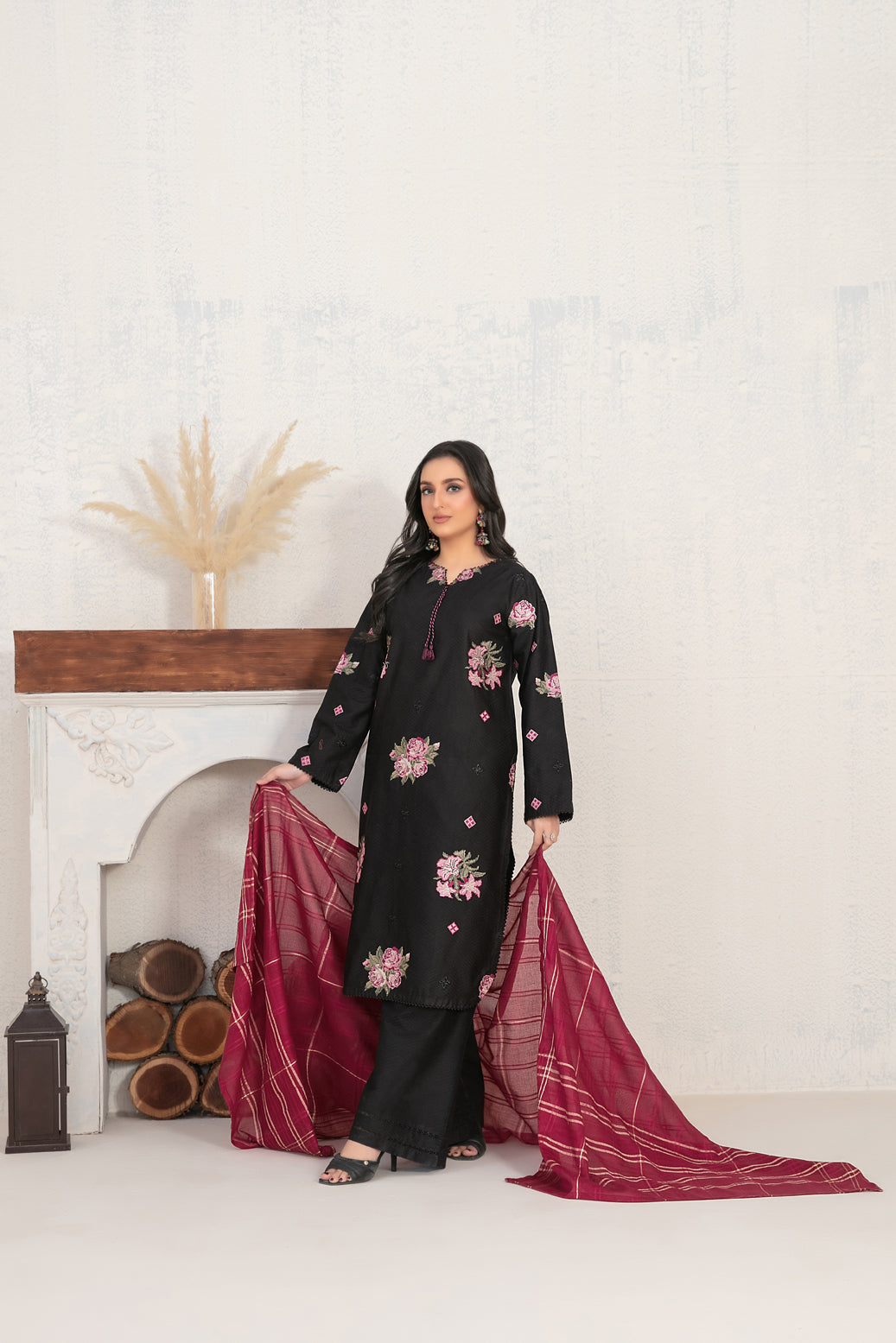 Selah 3pcs Stitched Emb Jacquard Cotton [D-4018]