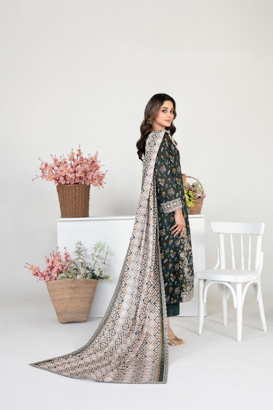 FOLIA 3pcs Un-Stitched Emb Printed Lawn [D-4559]