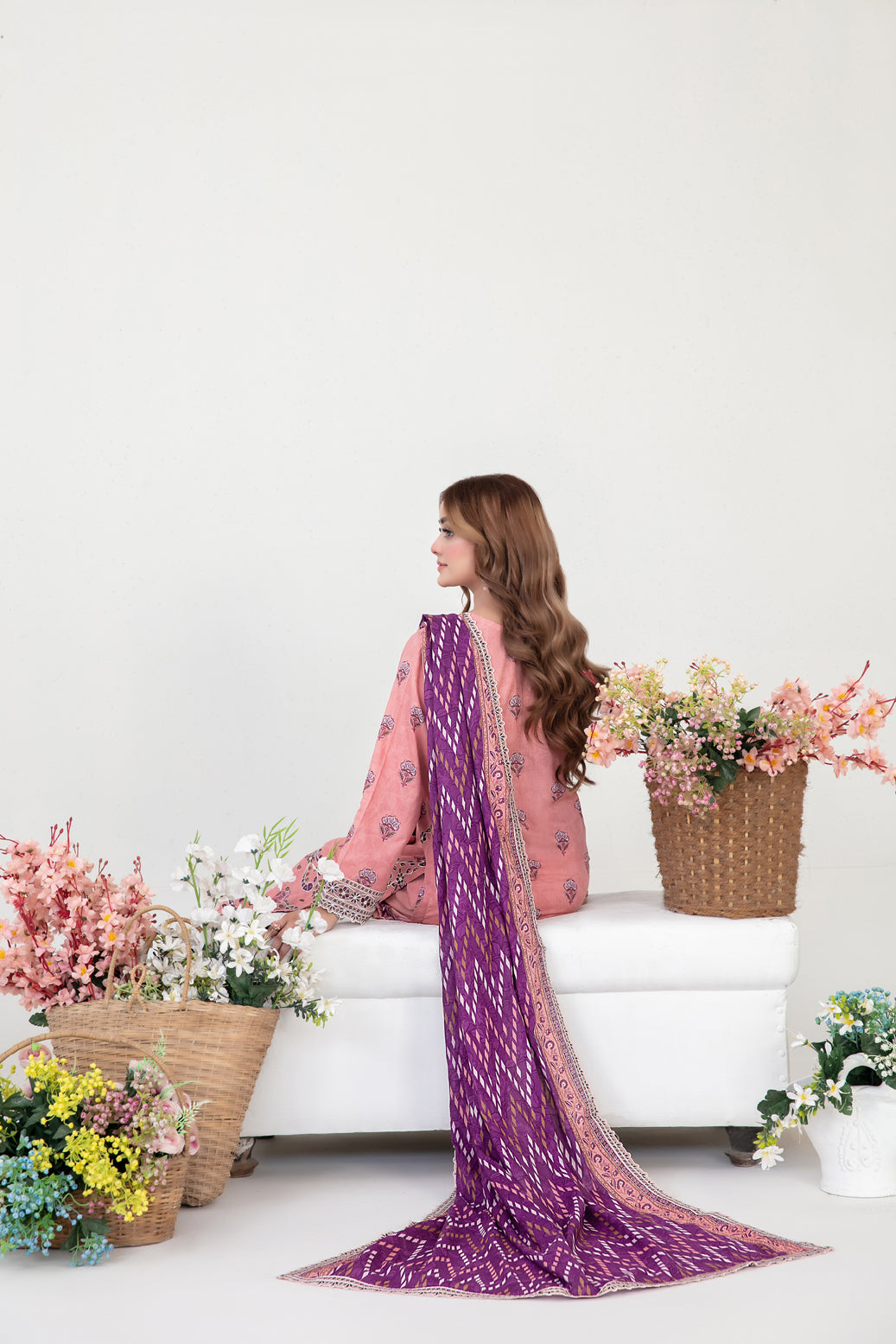 FOLIA 3pcs Un-Stitched Emb Printed Lawn [D-4554]