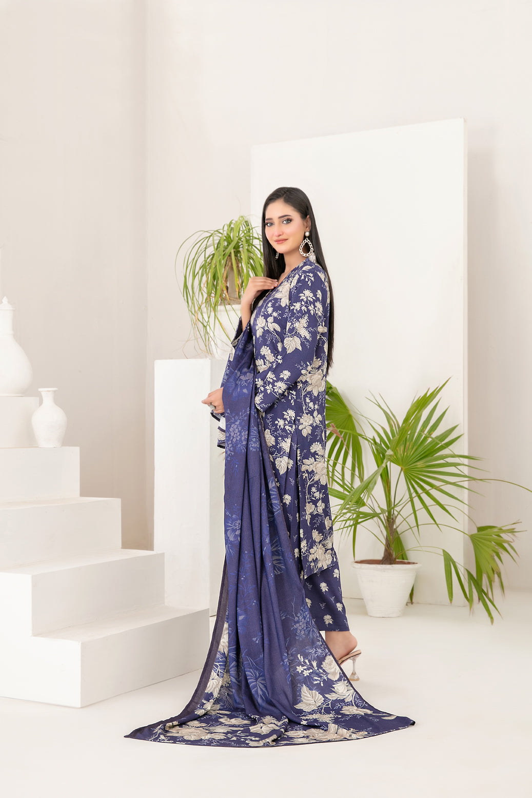 D-5437 - Floral Essentials