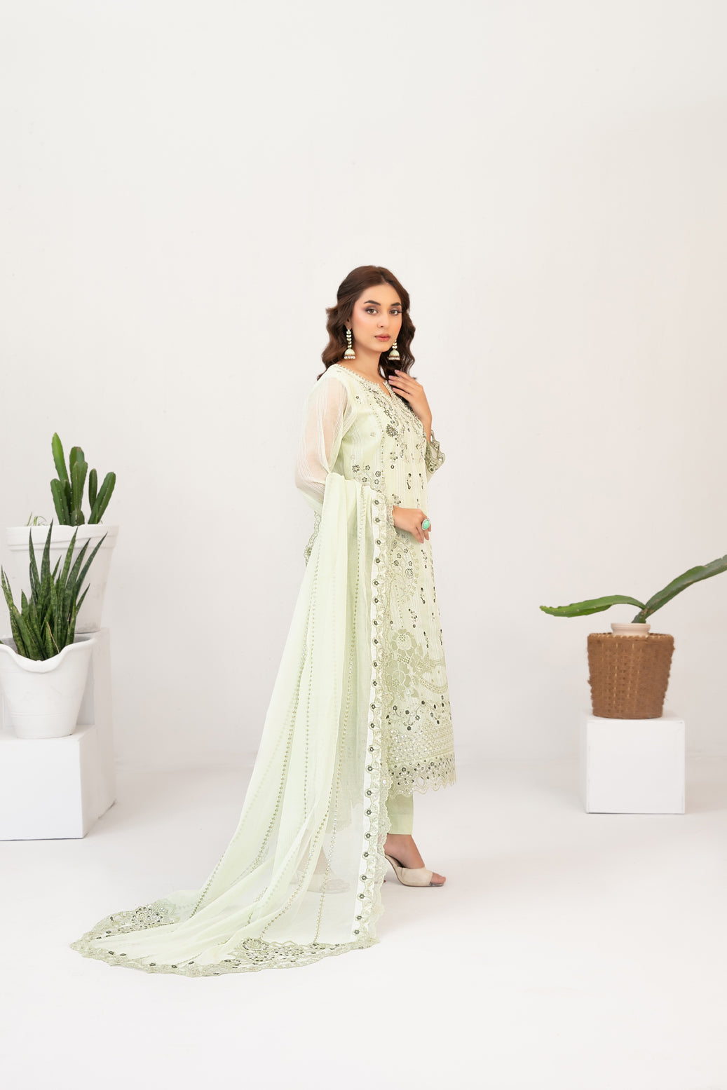 Moonic 3pcs Un-Stitched Emb Khadi [D-2681]