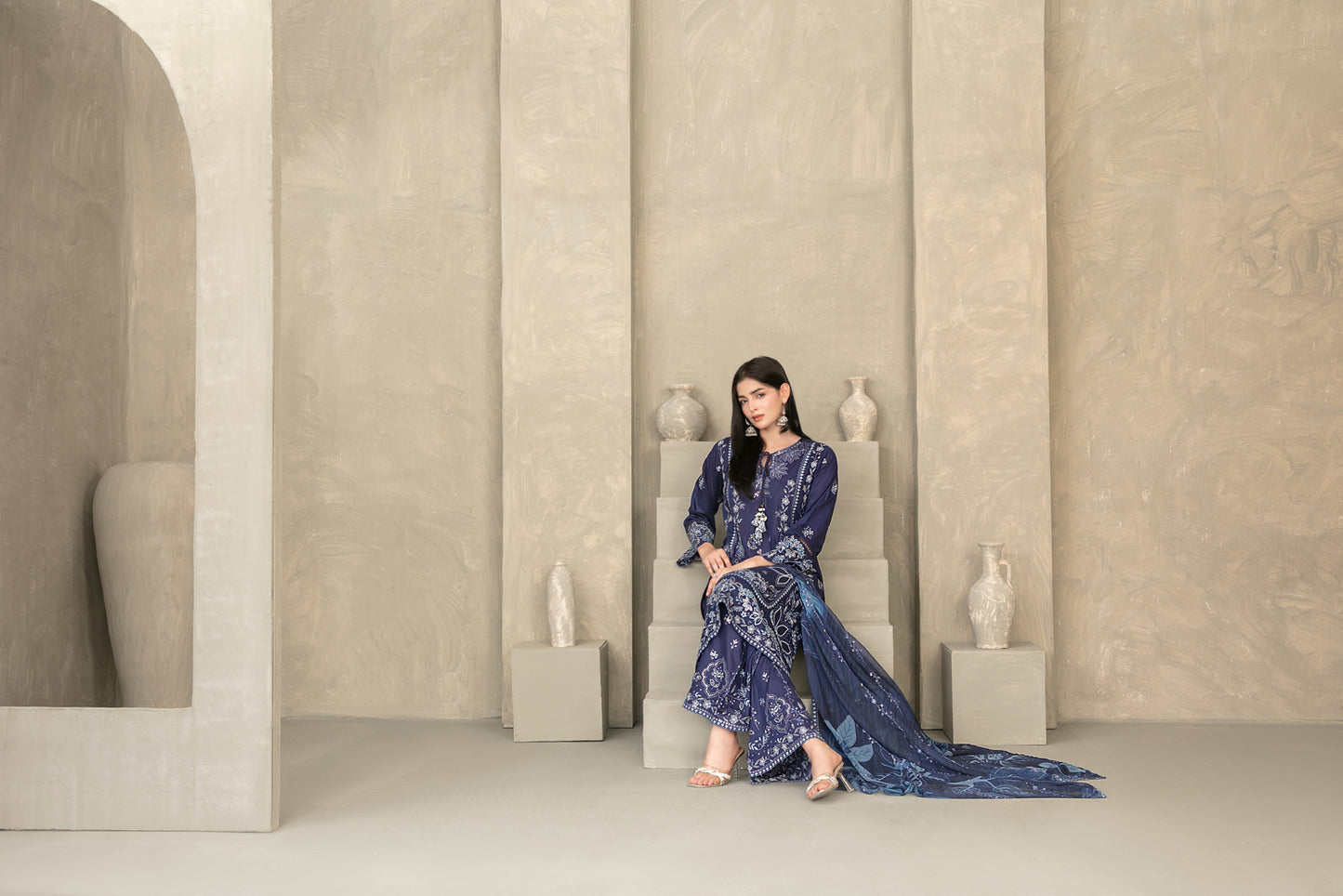 ZAYRA 3pcs Semi-Stitched Fancy Emb Slub Lawn [D-4288]