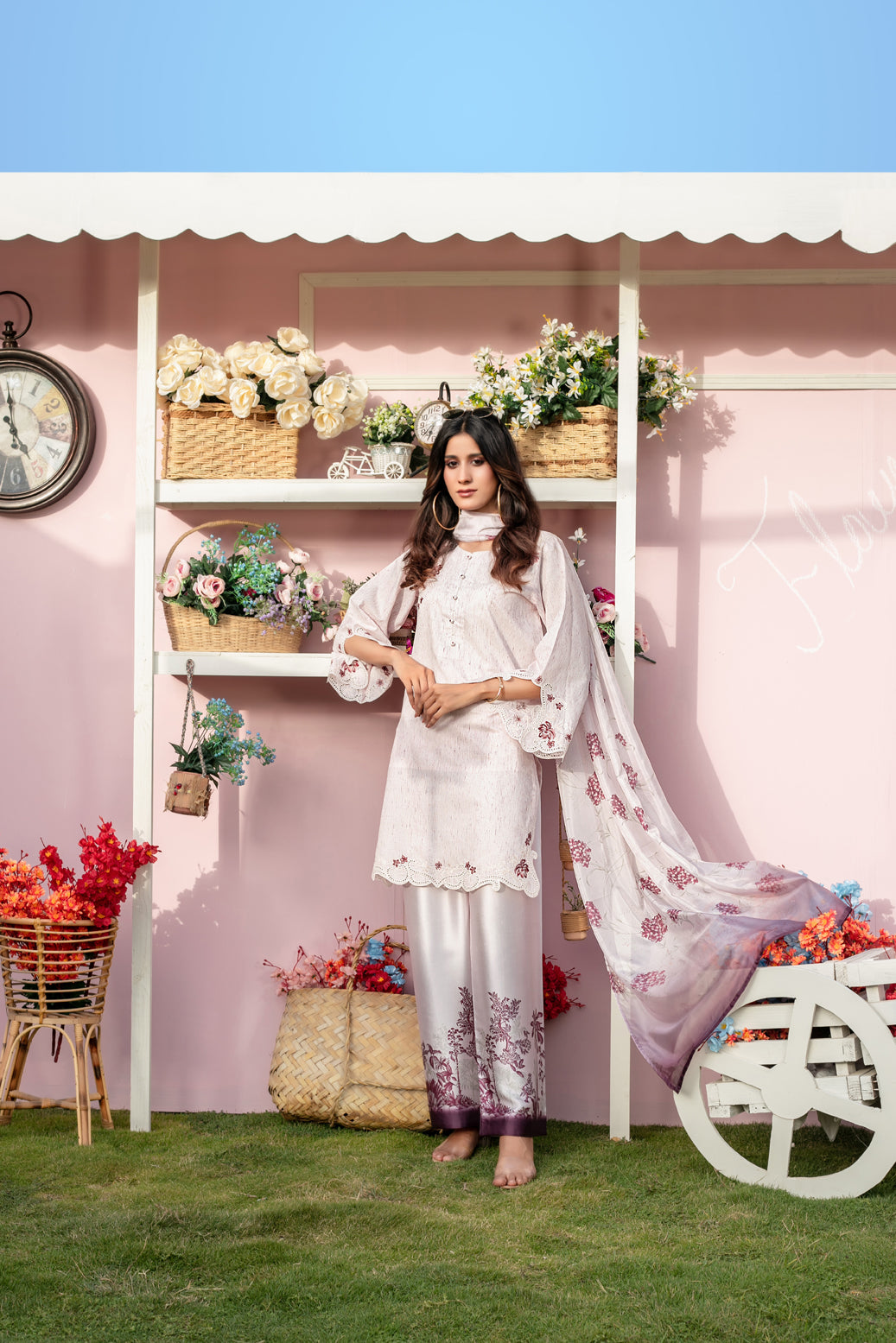 Zerlin 3pcs Stitched Emb Khaadi Lawn [D-1792] – Tawakkal Fabrics