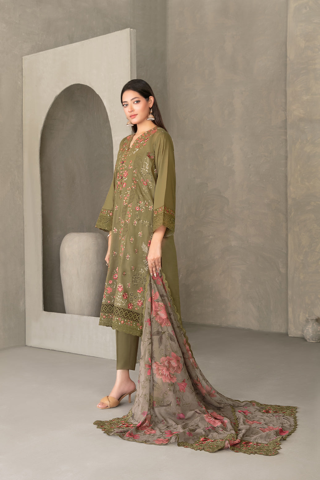 ZAYRA 3pcs Semi-Stitched Fancy Emb Slub Lawn [D-4287]
