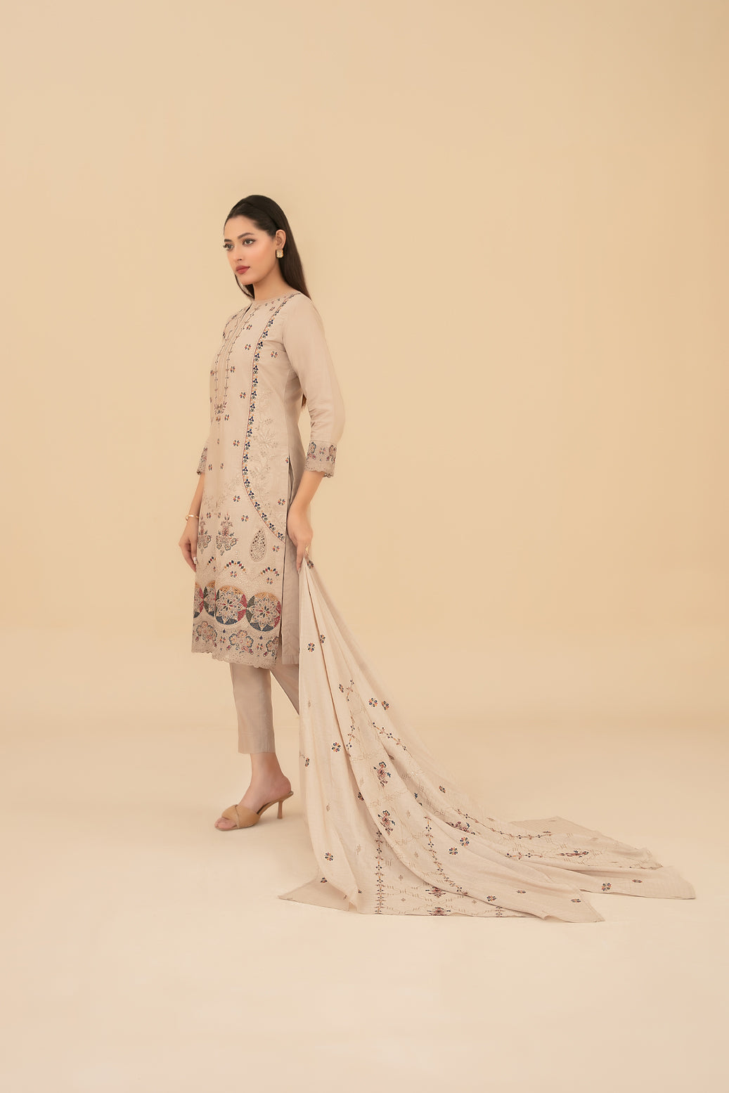 ESENSE 3pcs Un-Stitched Emb Viscose [D-4464]