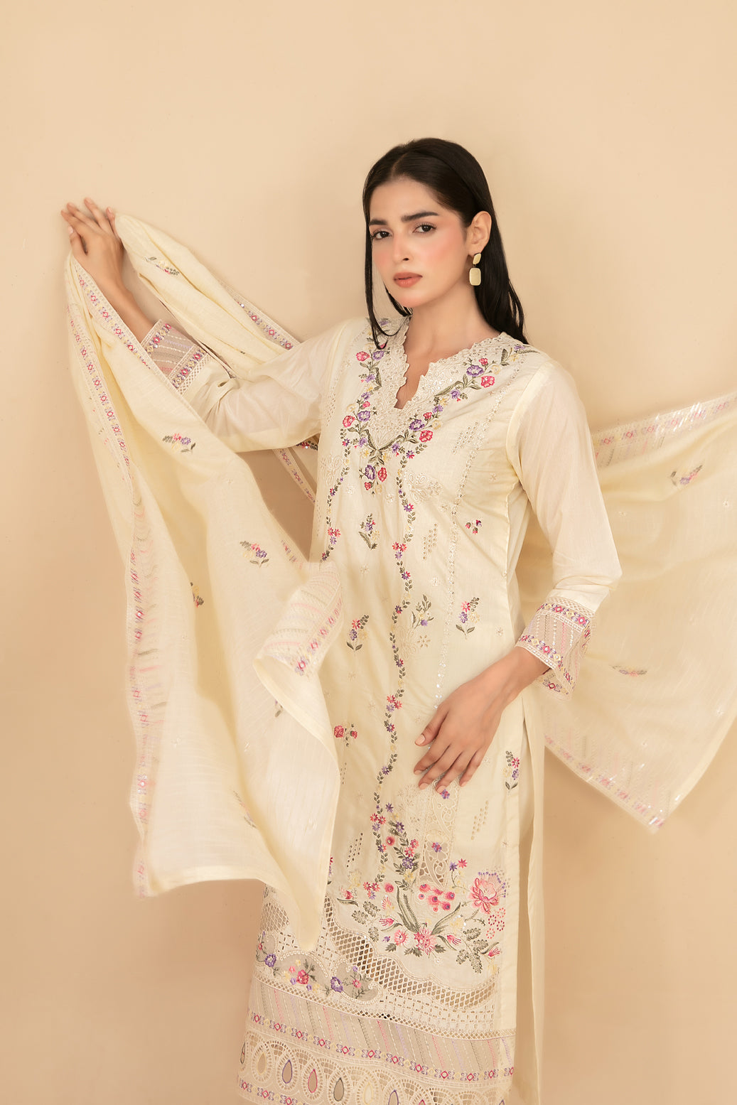 ESENSE 3pcs Un-Stitched Emb Viscose [D-4462]