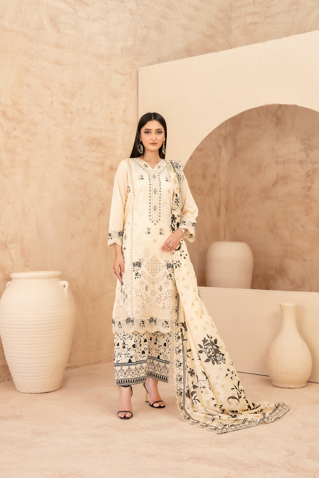 Mahabbah Vol-2 Stitched Emb Lawn [D-3800]