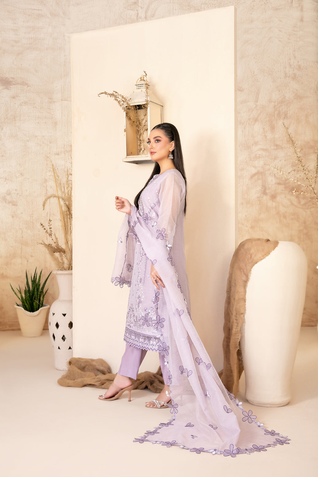 SAFA 3pcs Un-Stitched Emb Khadi [D-2923]