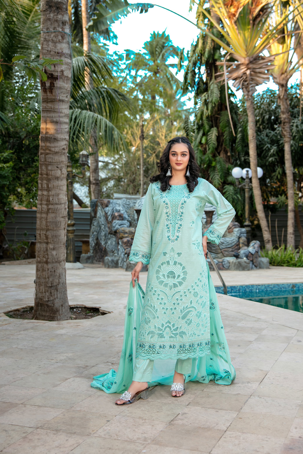 Nayiri 3pcs Un-Stitched Emb Lawn [D-2765]