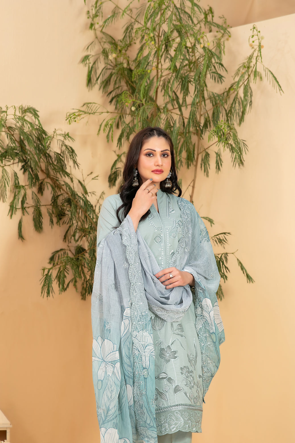 Taabir 3pcs Stitched Emb Lawn [D-2293]