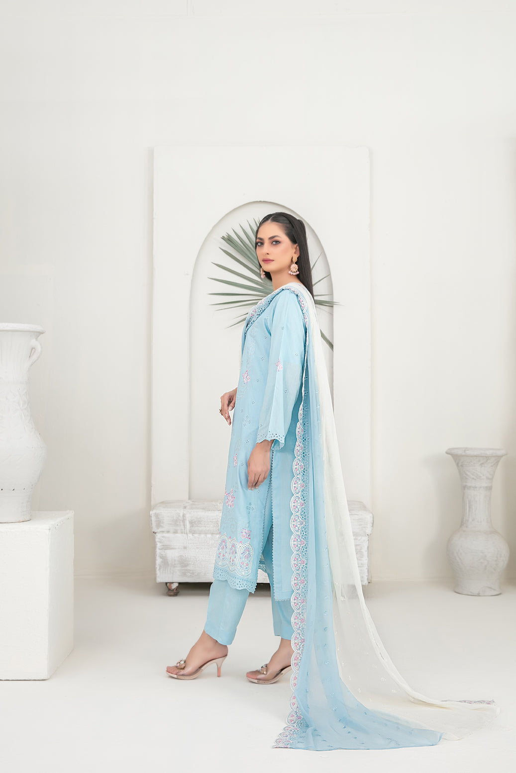 D-5296 - Makbule Vol-1