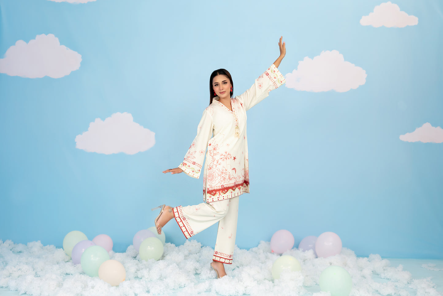 CLOUDS 2pcs Stitched Printed Crepe [D-4971]