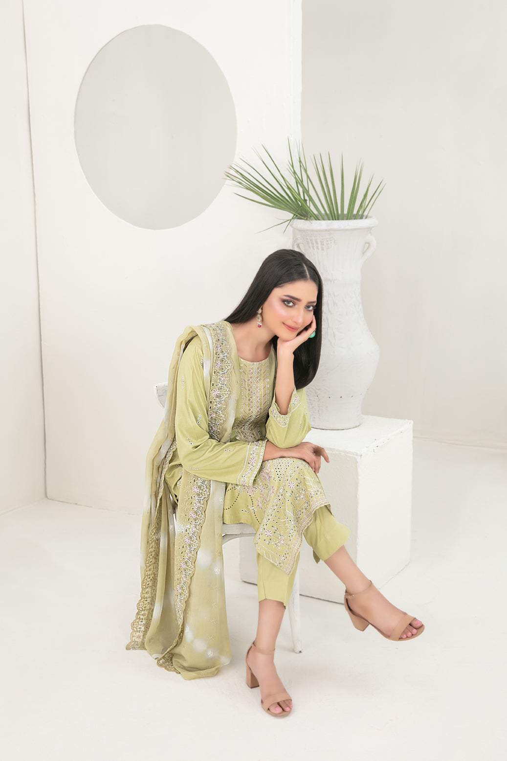 D-5297 - Makbule Vol-1