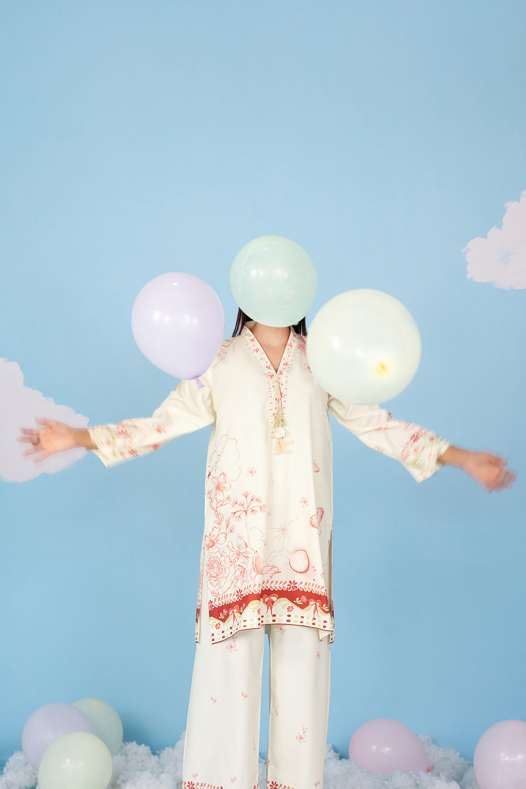 CLOUDS 2pcs Stitched Printed Crepe [D-4971]