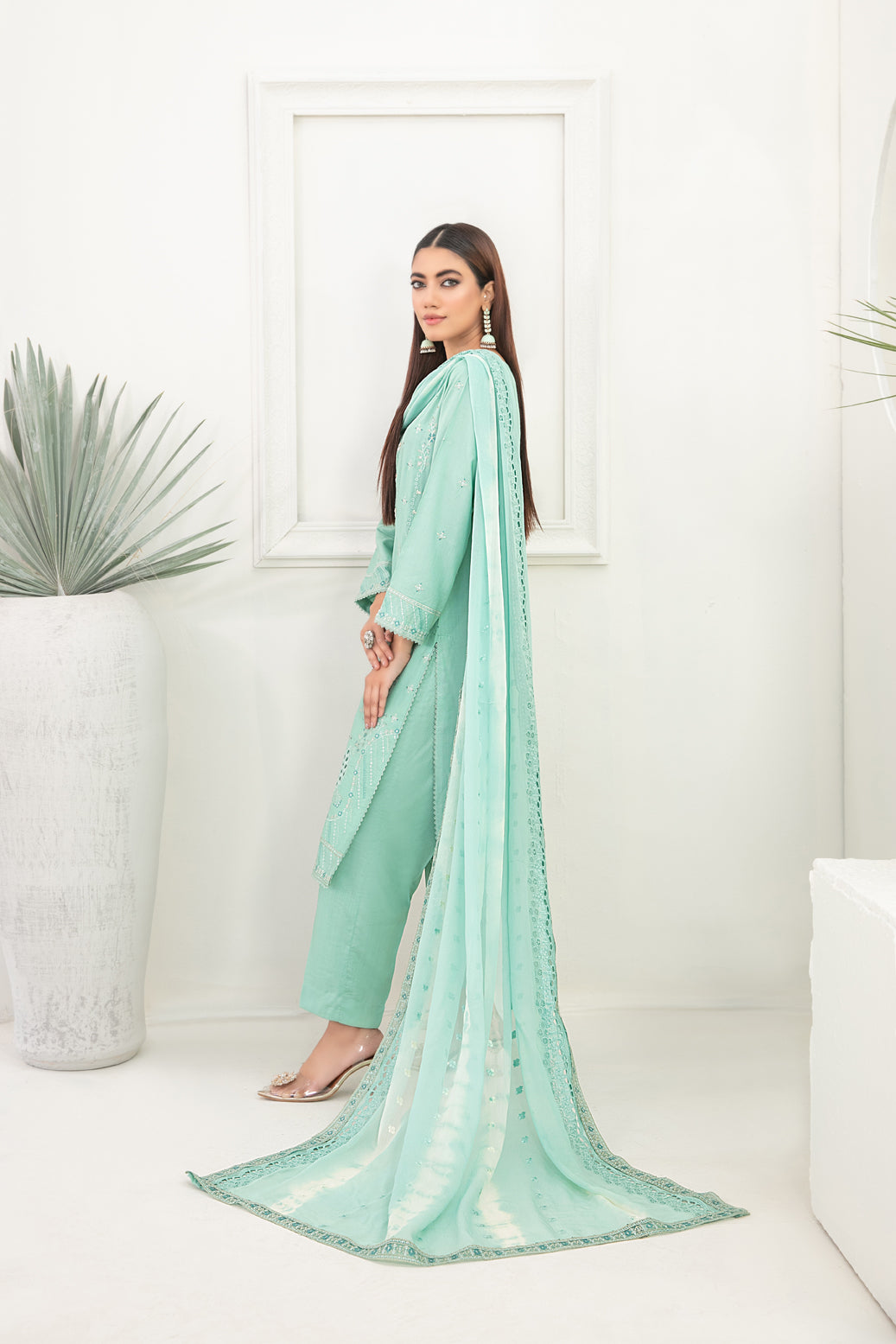 D-5299 - Makbule Vol-1