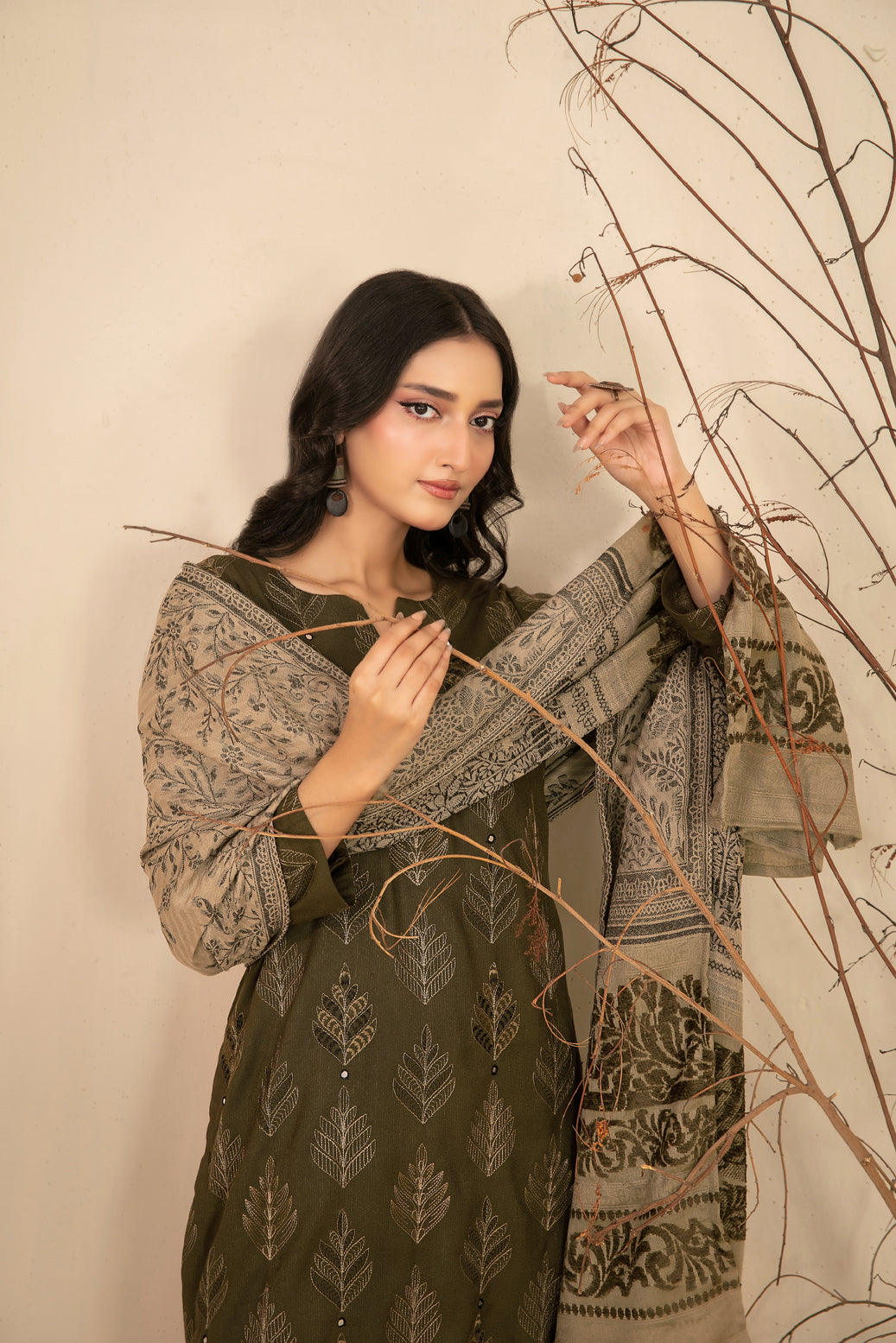 MULAQAAT 3pcs Un-Stitched Emb Leather Peach [D-5336]