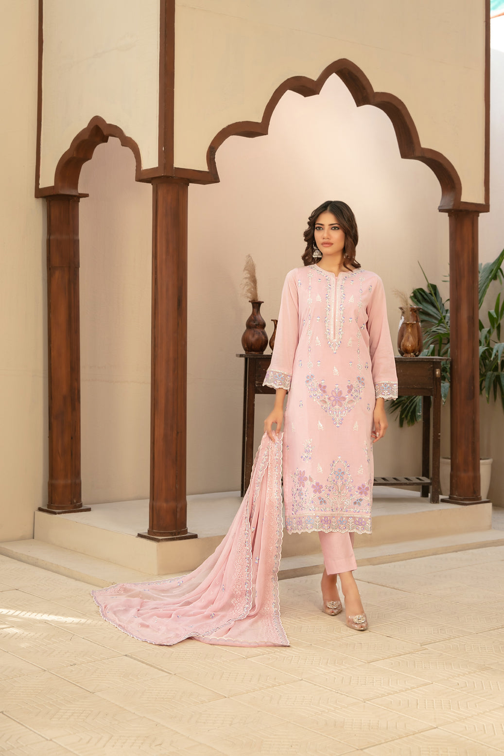 Arfiya 3pcs Un-Stitched Emb Swiss Lawn [D-2617]