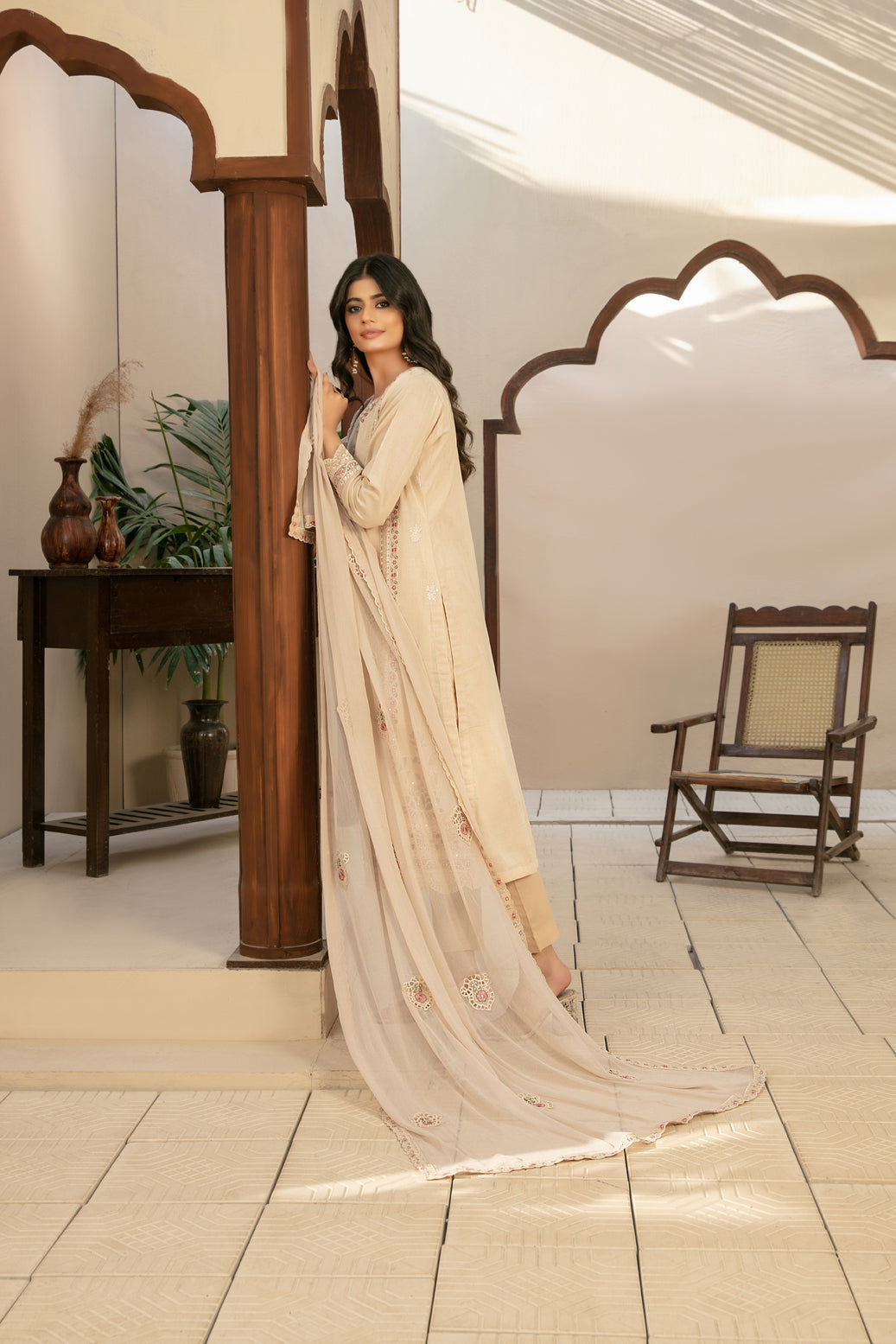 Arfiya 3pcs Un-Stitched Emb Swiss Lawn [D-2615]