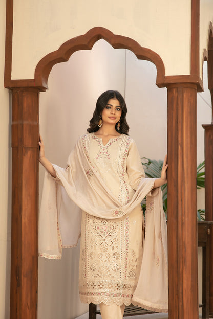 Arfiya 3pcs Un-Stitched Emb Swiss Lawn [D-2615]