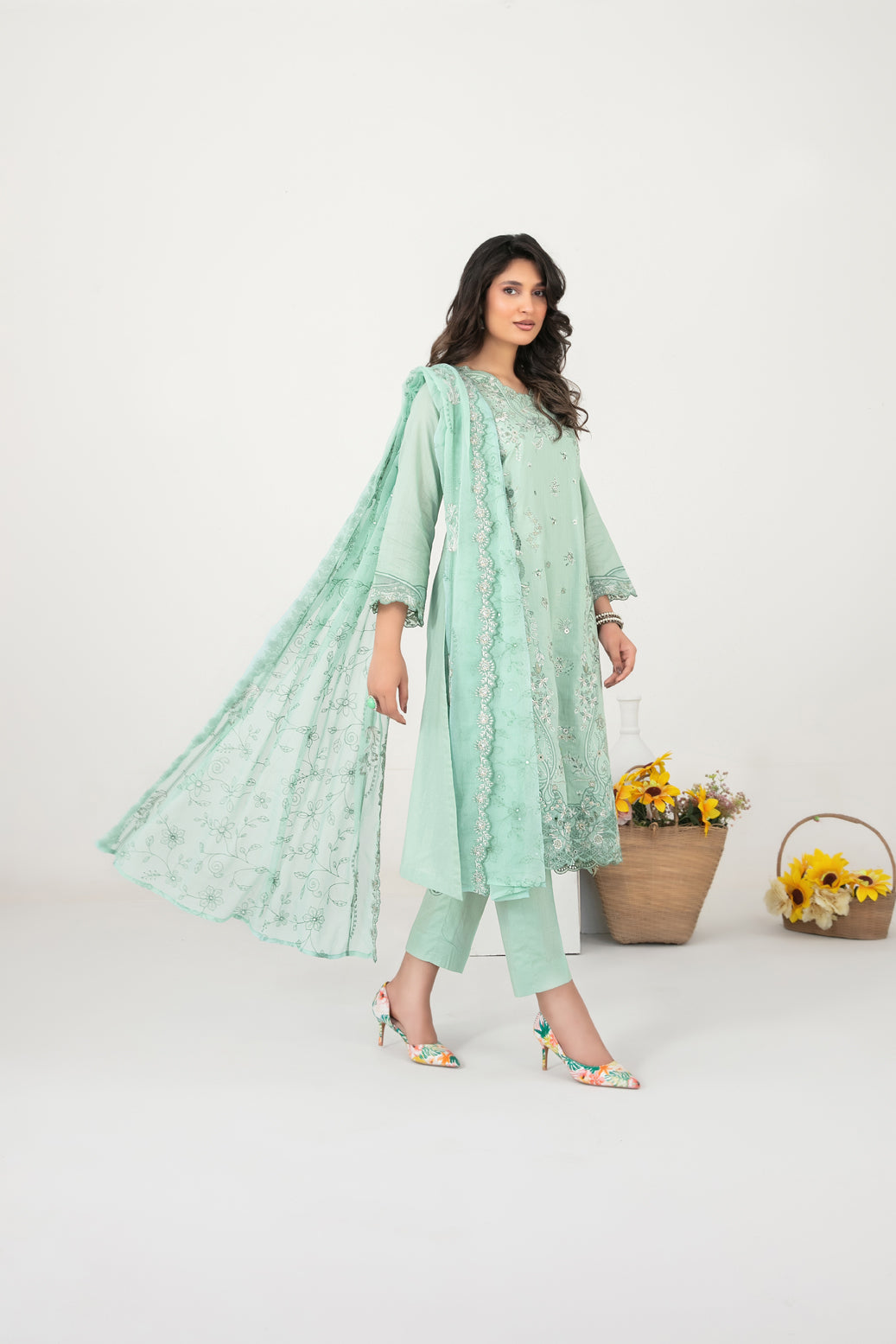 Rubai 3pcs Un-Stitched Emb Slub Lawn [D-3828]