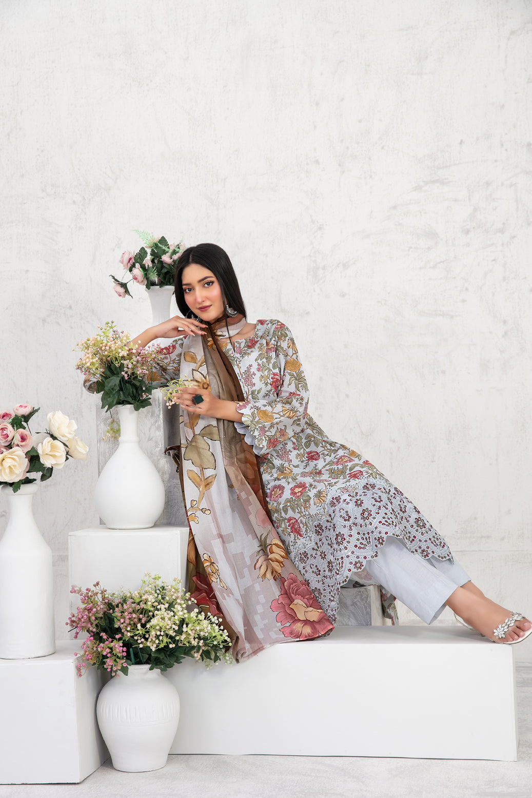 Ramla 3pcs Un-Stitched Emb Printed Lawn [D-3926]