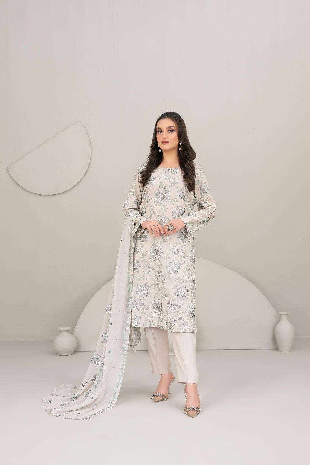 QAREENA 3pcs Un-Stitched Emb Karrandi [D-5266]