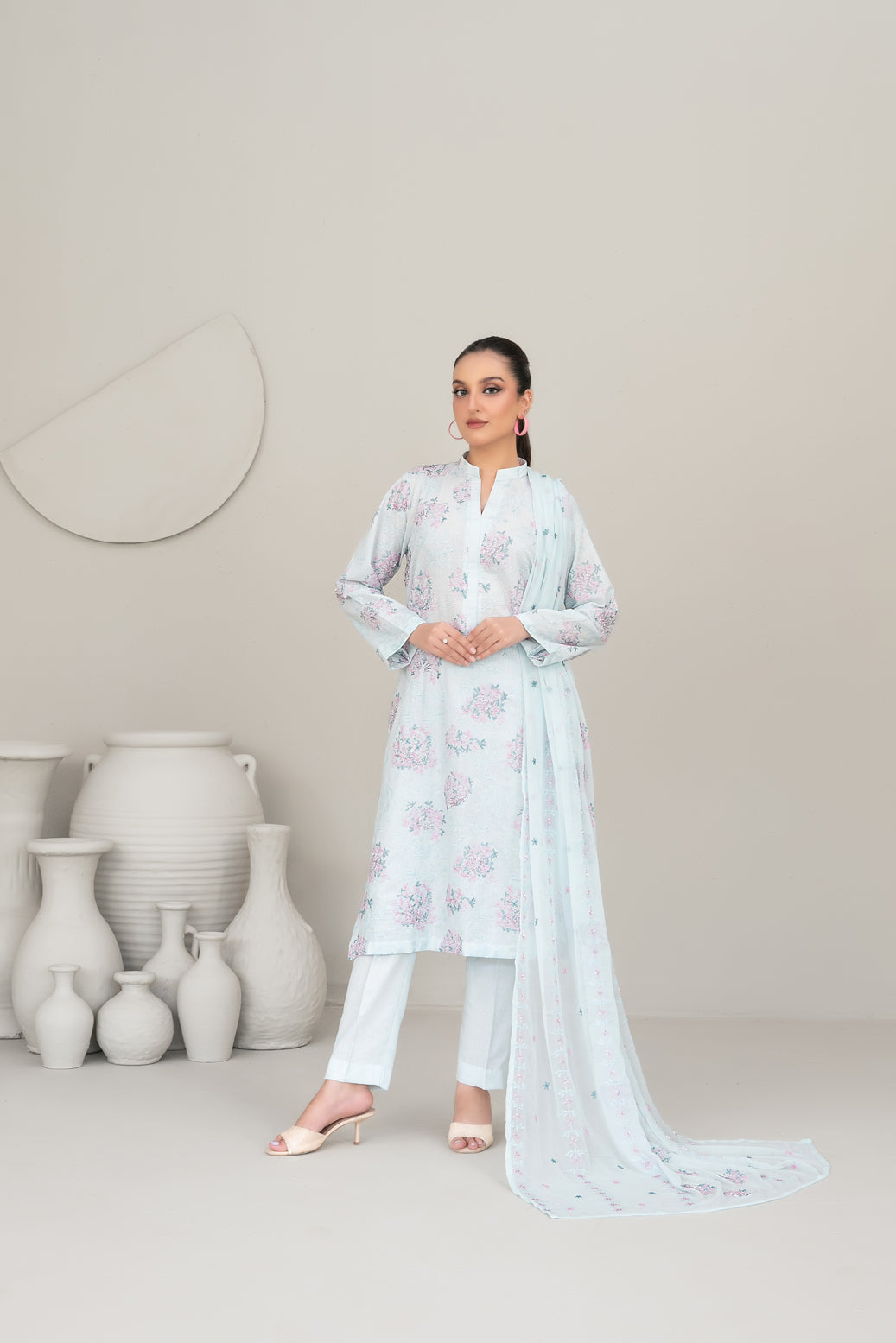 QAREENA 3pcs Un-Stitched Emb Karrandi [D-5269]