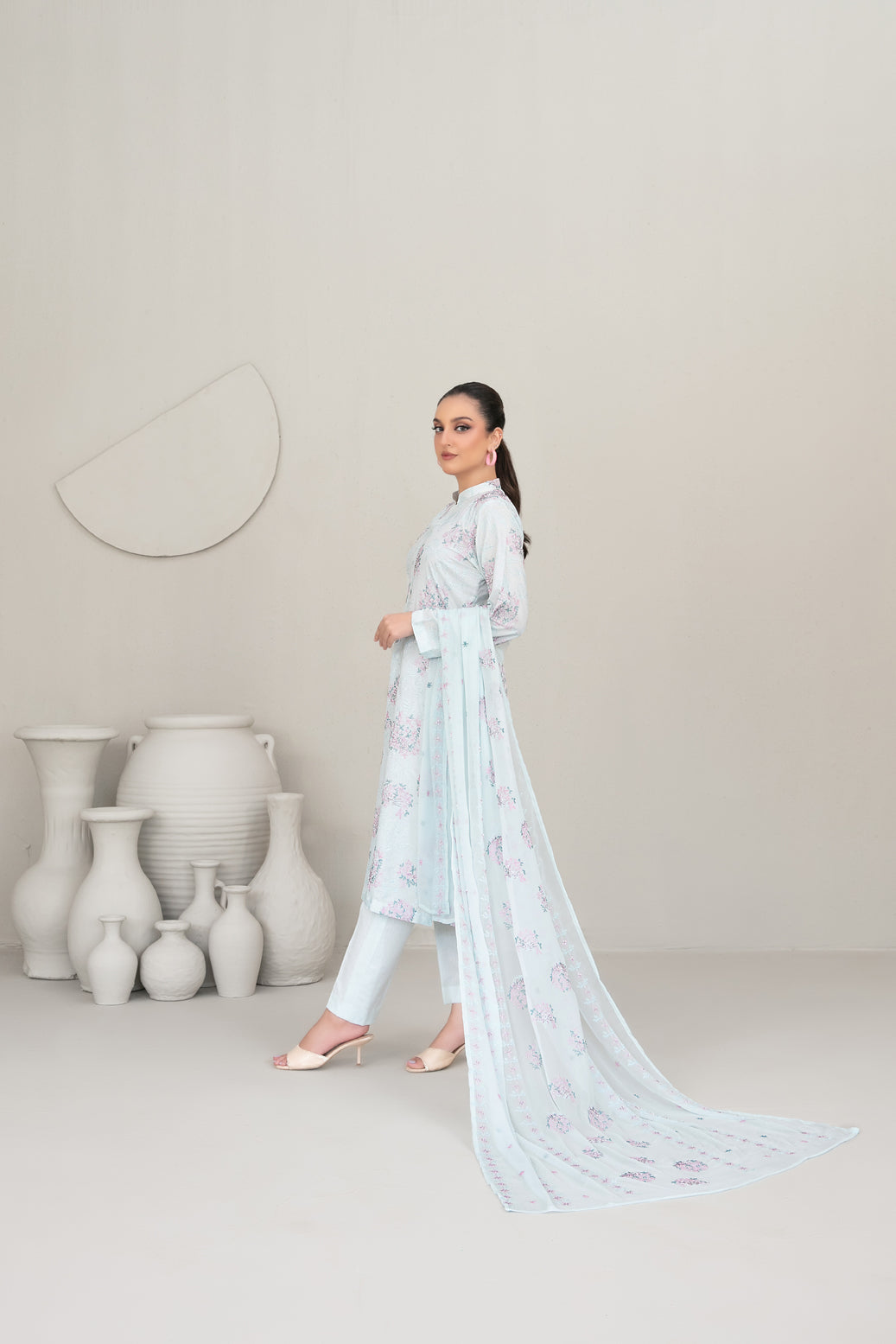 QAREENA 3pcs Un-Stitched Emb Karrandi [D-5269]