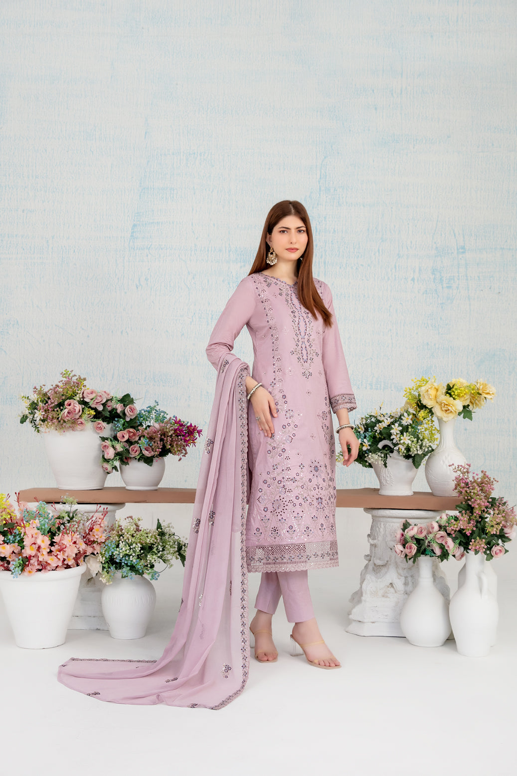 In Florals 3pcs Fancy Emb Lawn [D-4114]