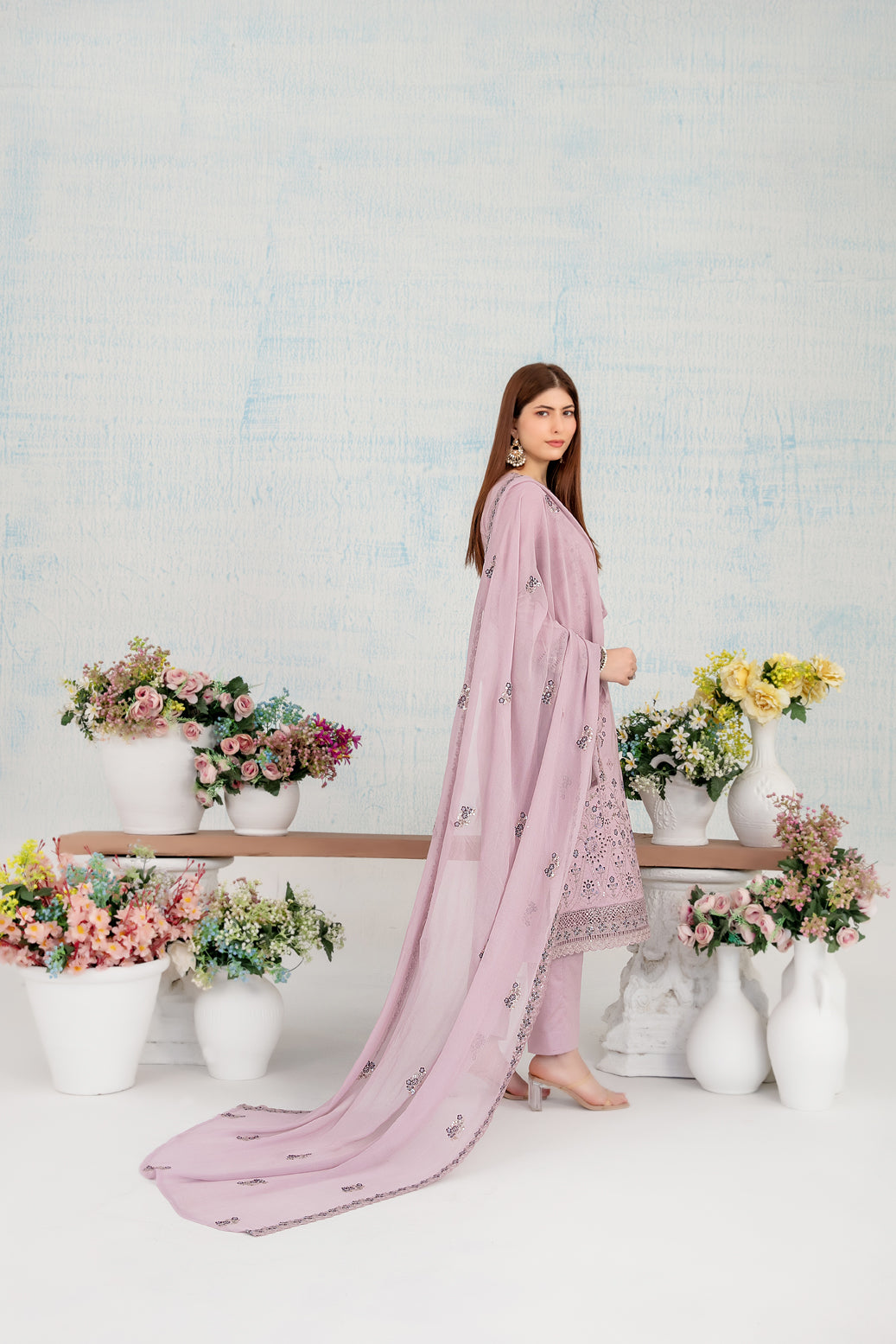 In Florals 3pcs Fancy Emb Lawn [D-4114]