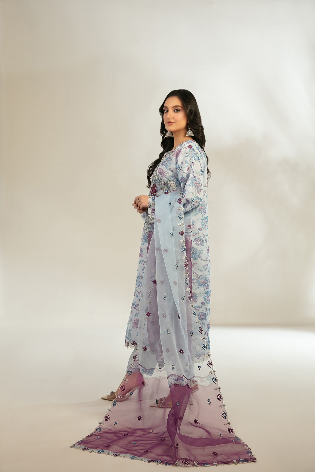 D-5661 - Niamh
