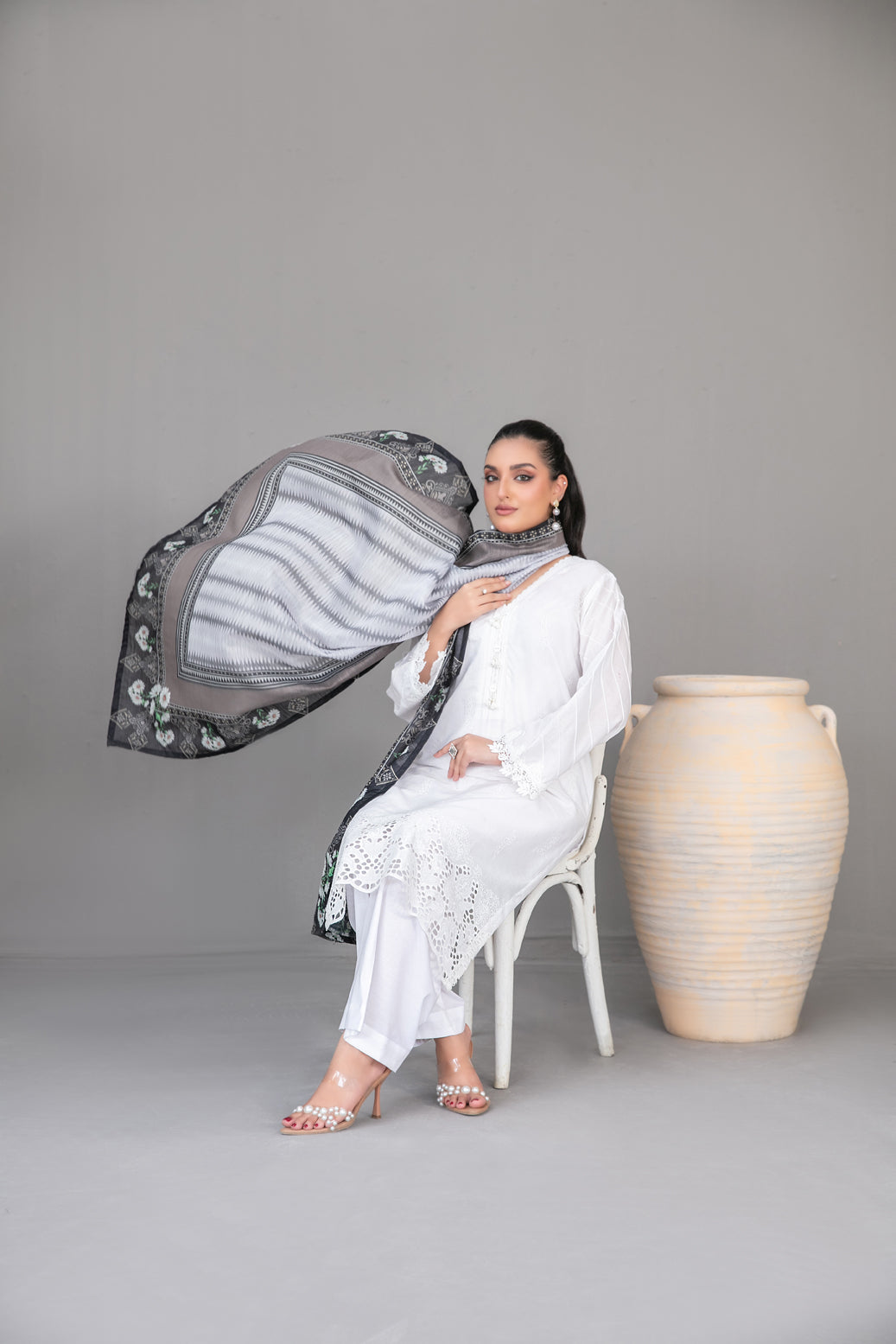 Rinesa 3pcs Stitched Schiffli Emb Lawn [D-1904]