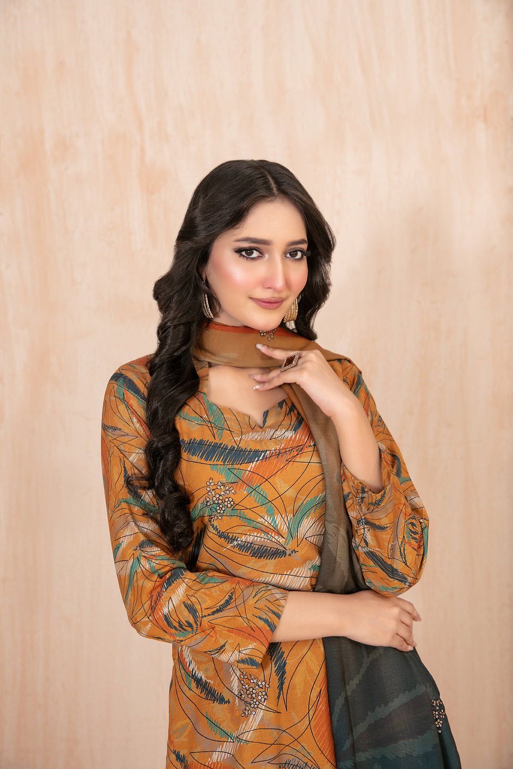D-5623 - Azeena