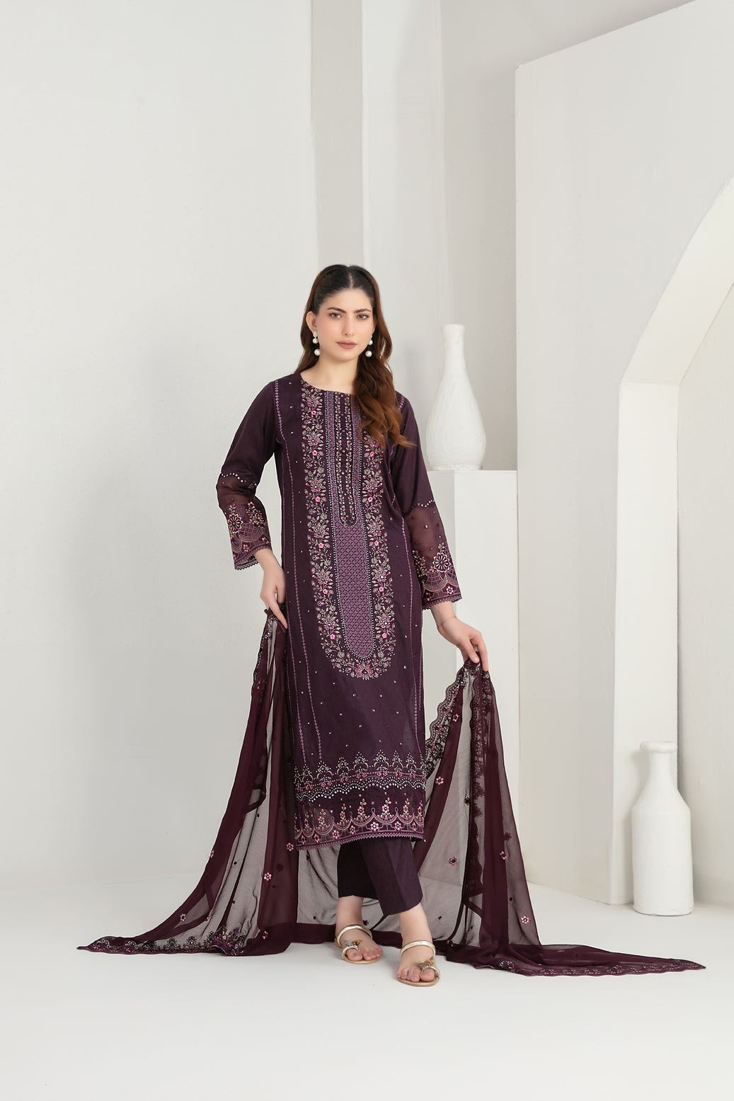 IRYSSA V1 3pcs Un-Stitched Emb Staple [D-5527]