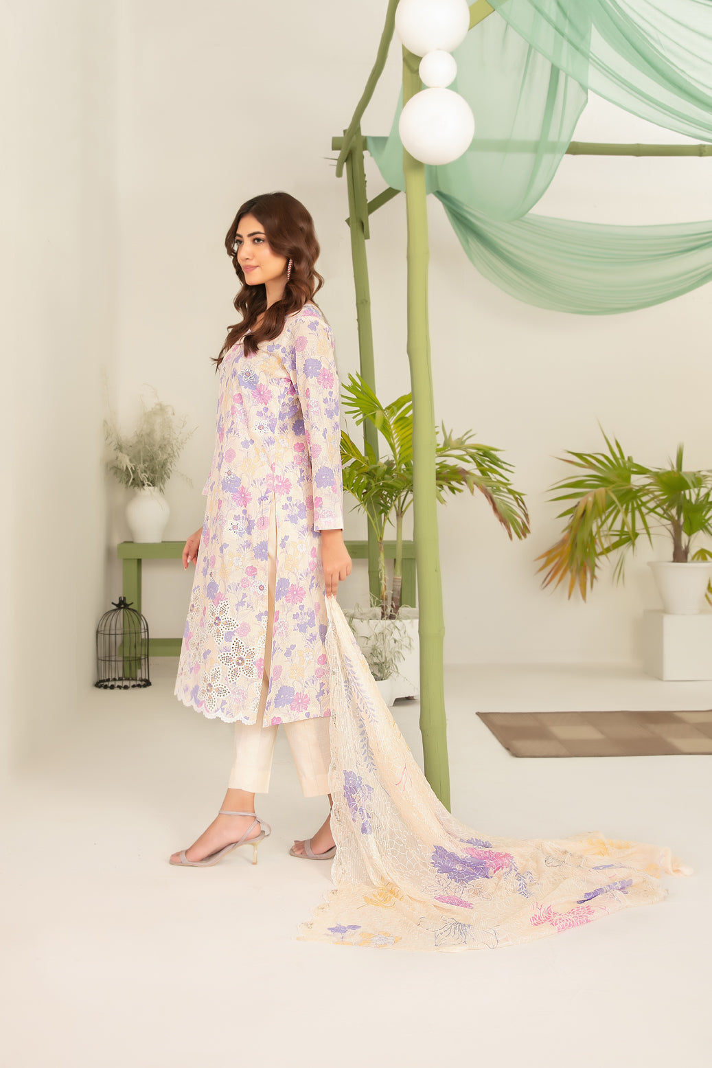 Sionya 3pcs Un-Stitched Emb Printed Lawn [D-4085]