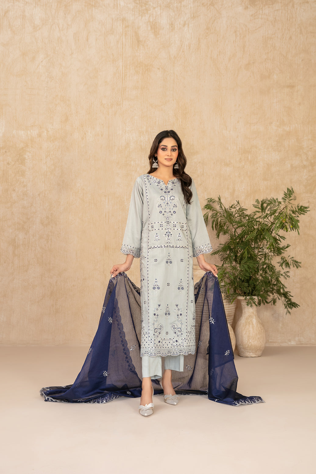 WYRA 3pcs Un-Stitched Emb Viscose [D-5858]